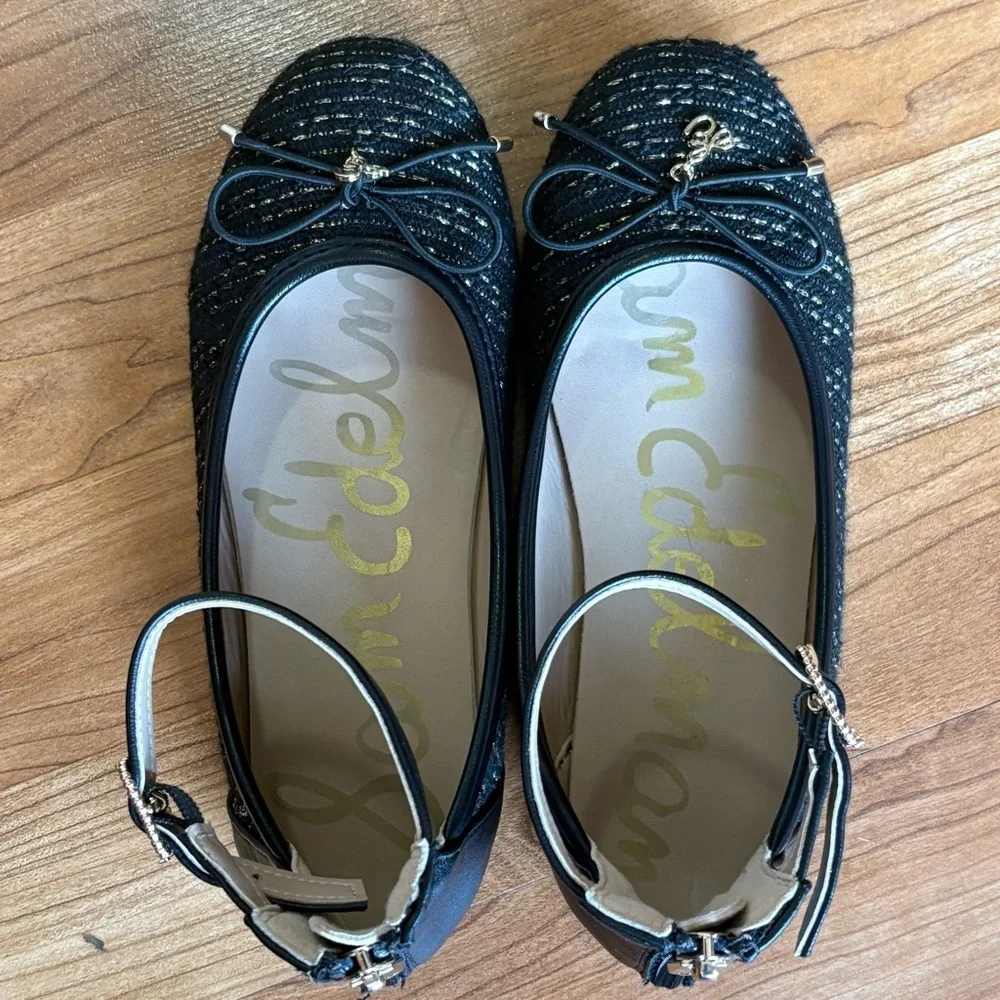 Sam Edelman Black and Gold Ankle Strap Flats Girls size 2